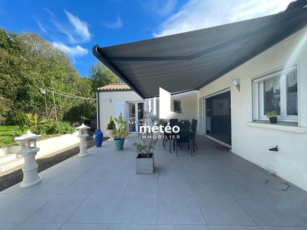 Longère rénovée, 3 chambres , Le Champ Saint PERE