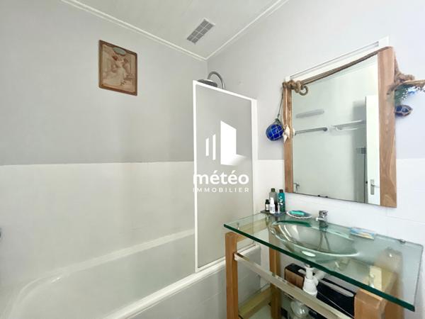 Longère rénovée, 3 chambres , Le Champ Saint PERE