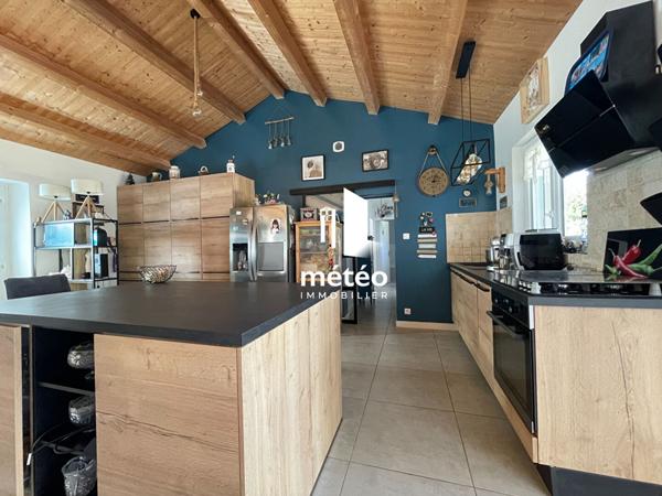 Longère rénovée, 3 chambres , Le Champ Saint PERE