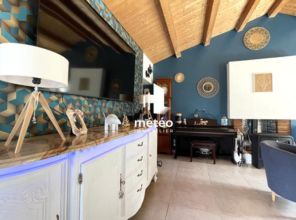 Longère rénovée, 3 chambres , Le Champ Saint PERE