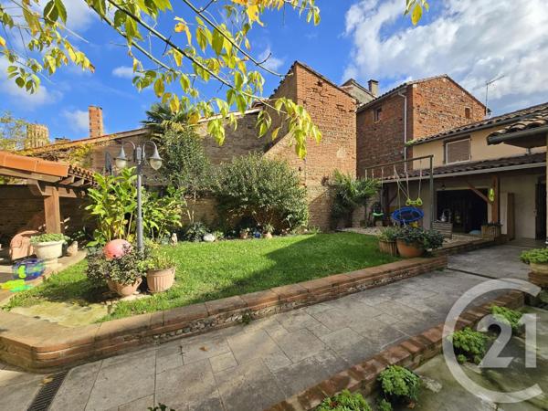 Maison à vendre  18 pièces - 500 m2 CARBONNE - 31