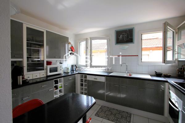 T3 en duplex double expo, terrasses, garage, cave