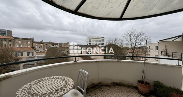 À vendre Appartement 3 pièces 73 m² - Niort 79000