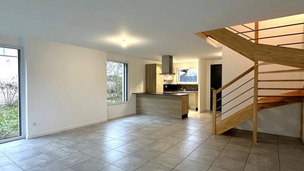 Maison moderne 4 pièces – Calme et proximité idéale-