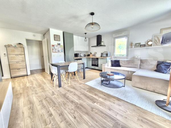 Magnifique T3 résidence sécurisée avec jardin à 10 min à pied de la gare.