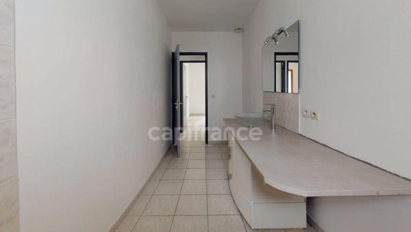 Maison à vendre 4 pièces  (83)
