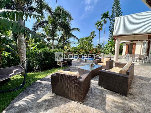 Achat maison Lamentin - 9 pièce(s) - 232 m² - 1 260 000 €