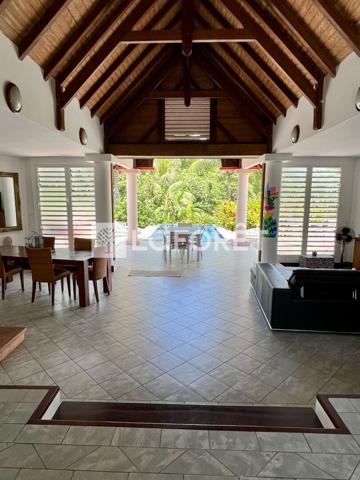 Achat maison Lamentin - 9 pièce(s) - 232 m² - 1 260 000 €