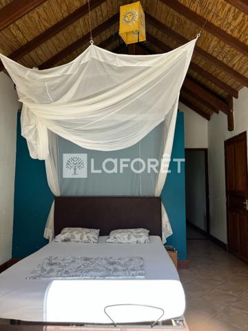 Achat maison Lamentin - 9 pièce(s) - 232 m² - 1 260 000 €