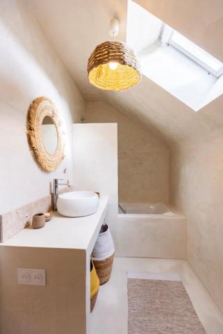 NOYAL MUZILLAC Maison 6 pièces 143 m²