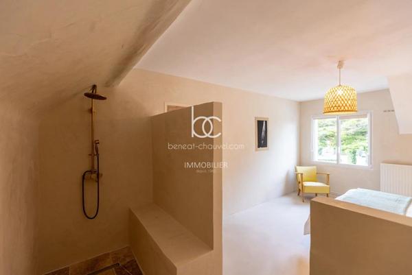 NOYAL MUZILLAC Maison 6 pièces 143 m²