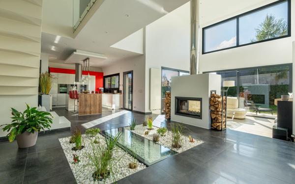 Maison à vendre    6 pièces • 209,85 m2 Chessy