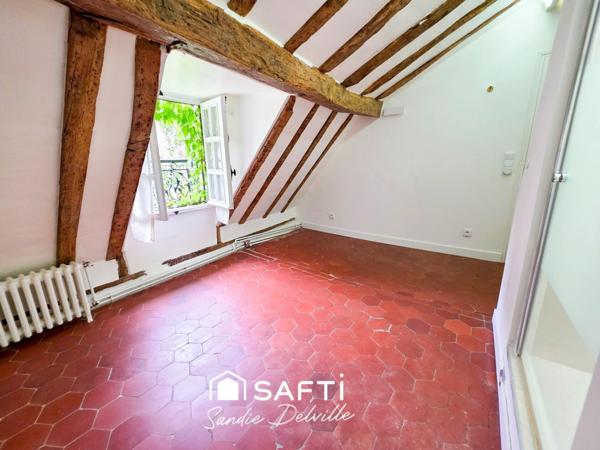 Île Saint-Louis- T2- 60m² au sol -39m² dernier étage