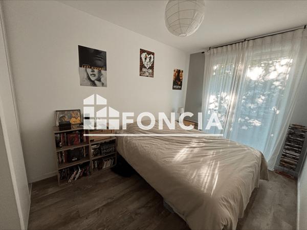 Location Appartement 2 pièces 37.3 m² - 11 RUE DU COLOMBIER Tours 37100