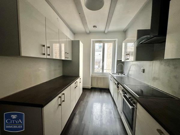 Appartement à louer 4 pièces 64m²