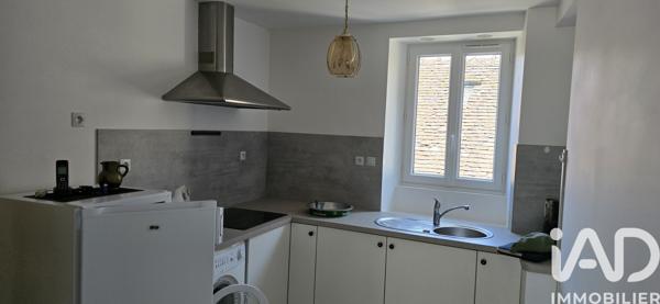 Location appartement 3 pièces 56 m² Champignelles