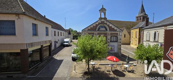 Location appartement 3 pièces 56 m² Champignelles