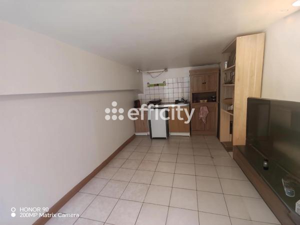 Appartement
         1 pièce
        - 16 m² Exclusivité 60 000 € *