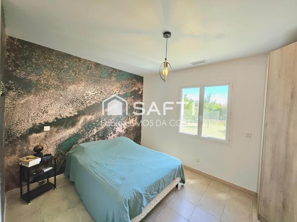 VILLA DE PLAN PIED PROCHE TOUS COMMERCES