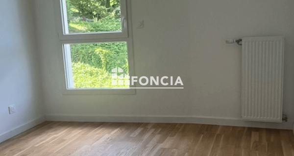 À vendre Appartement 4 pièces 110 m² - Champagne-au-mont-d'or 69410