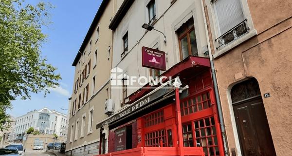À vendre Immeuble 400 m² - Vienne 38200