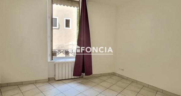 À vendre Immeuble 400 m² - Vienne 38200