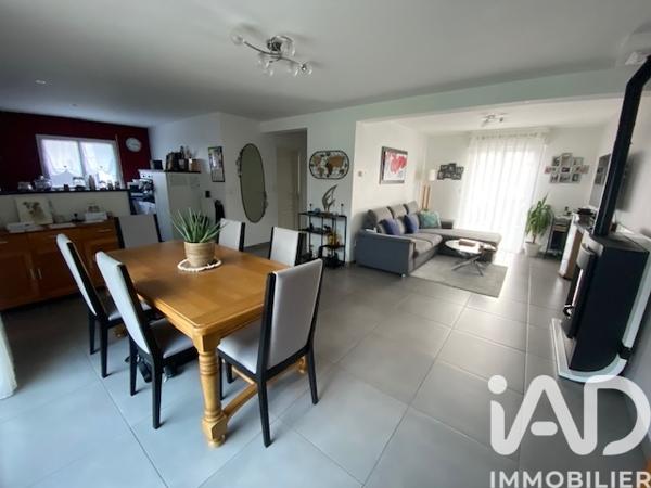 Maison à vendre 7 pièces 145 m² Montfort-sur-Meu