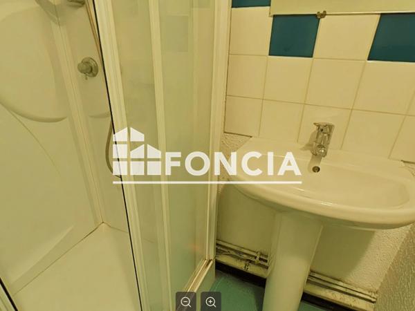 Location Studio 18.25 m² - 27 RUE COLSON Lille 59000
