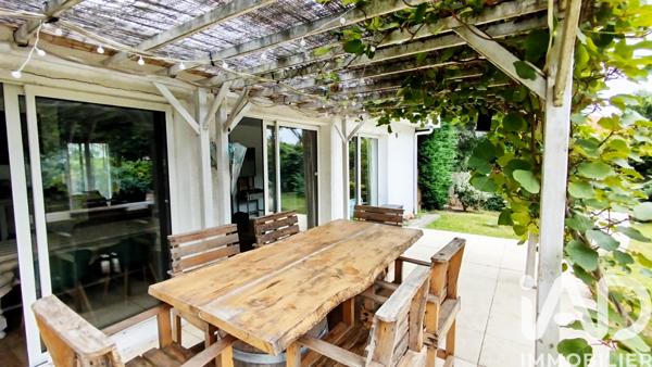 Maison à vendre 6 pièces 160 m² Le Taillan-Médoc