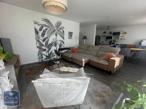 Appartement à louer 3 pièces 69.85m²