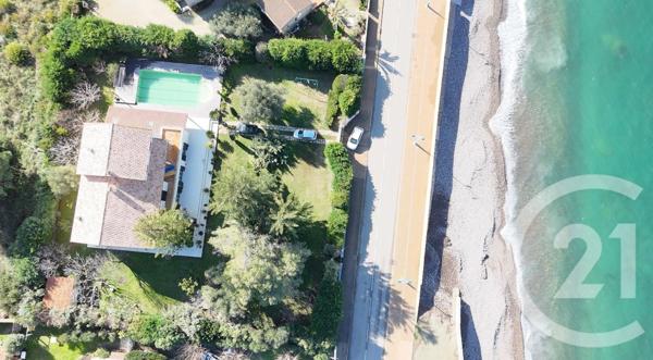 Maison à vendre  12 pièces - 420 m2 ST FLORENT - 202