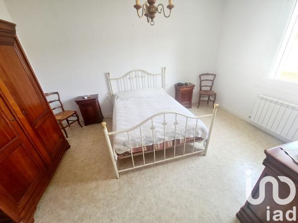 Maison 5 pièces de 111 m² à Aussillon (81200)