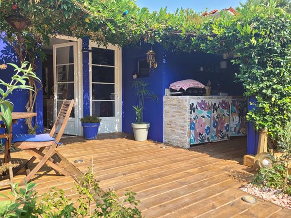 ROCHEFORT secteur calme maison de 93 m² de type 4 avec jardin intimiste