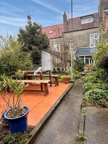 Maison 5 pièce(s) 3 chambre(s) 102 m²