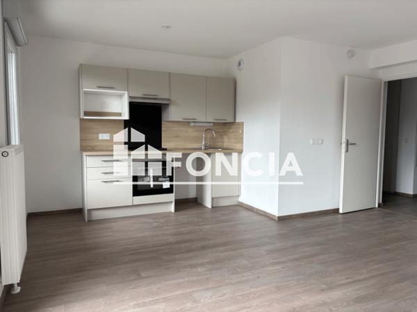 Location Appartement 3 pièces 64.75 m² - RESIDENCE AU FIL DE L'EAU - 31 RUE ERNEST MACAREZ PORTE C103 Valenciennes 59300