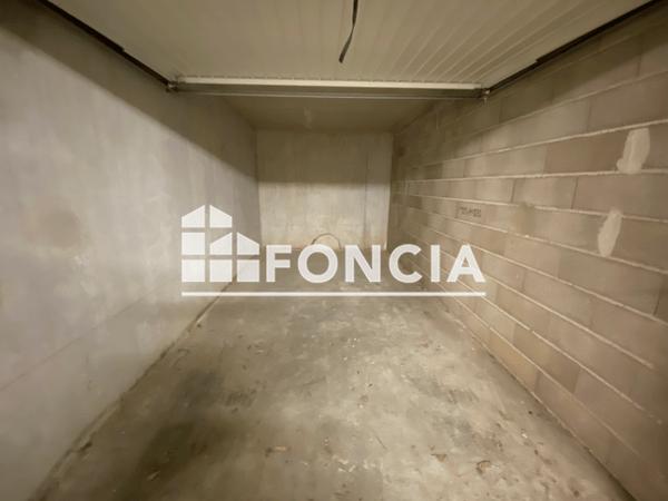 Location Parking - 265 CHEMIN DU PERE ETERNEL Hyeres 83400