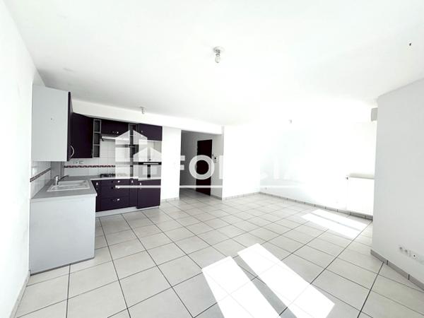 Location Appartement 4 pièces 78.9 m² - 174 RUE IGOR STRAVINSKY Voreppe 38340