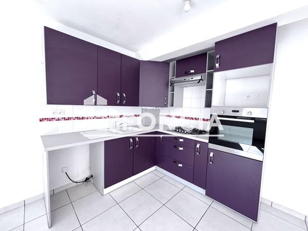 Location Appartement 4 pièces 78.9 m² - 174 RUE IGOR STRAVINSKY Voreppe 38340