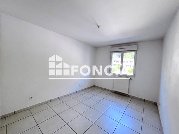 Location Appartement 4 pièces 78.9 m² - 174 RUE IGOR STRAVINSKY Voreppe 38340