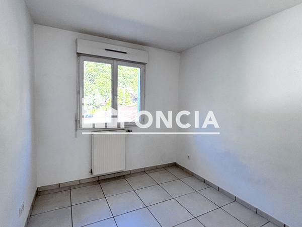 Location Appartement 4 pièces 78.9 m² - 174 RUE IGOR STRAVINSKY Voreppe 38340
