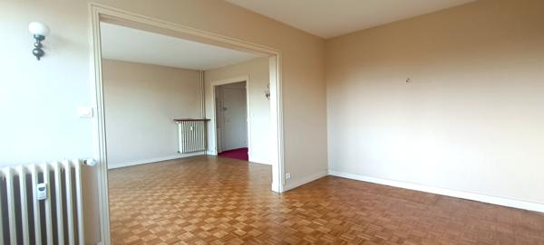 APPARTEMENT T5 - Résidence St Pierre - CHOLET