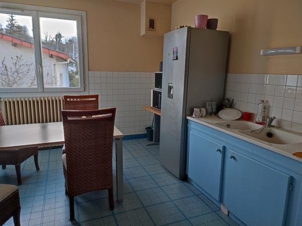 Maison à vendre |  Chalais |  4 pièces | 78 m²