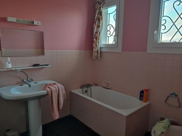 Maison à vendre |  Chalais |  4 pièces | 78 m²