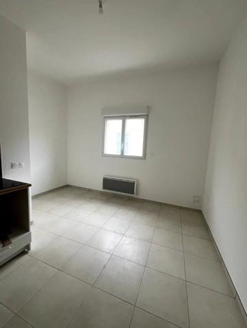 Location Appartement 1 pièces 27 m2 à Lodève
