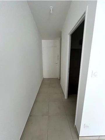 Location Appartement 1 pièces 27 m2 à Lodève