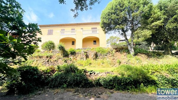 Maison
                                                                                                                                                                                                                                                                                                                        3 pièce(s)                                                                                                                                                                                                          2 chambre(s)                                                                                                                                                                                                          110.65  m²