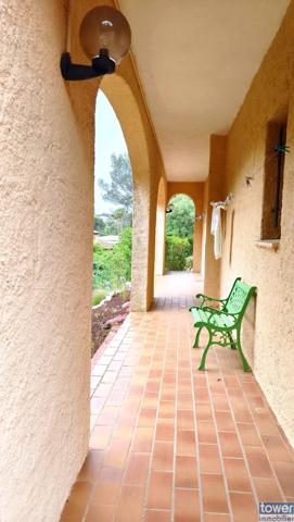 Maison
                                                                                                                                                                                                                                                                                                                        3 pièce(s)                                                                                                                                                                                                          2 chambre(s)                                                                                                                                                                                                          110.65  m²