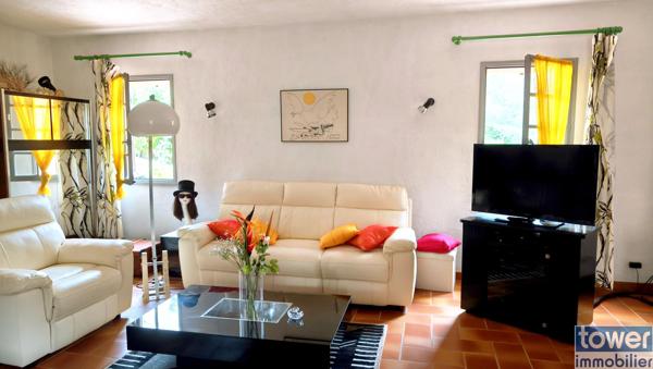 Maison
                                                                                                                                                                                                                                                                                                                        3 pièce(s)                                                                                                                                                                                                          2 chambre(s)                                                                                                                                                                                                          110.65  m²
