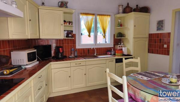 Maison
                                                                                                                                                                                                                                                                                                                        3 pièce(s)                                                                                                                                                                                                          2 chambre(s)                                                                                                                                                                                                          110.65  m²