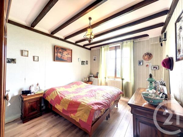 Maison à vendre  6 pièces - 215,98 m2 LE CREST - 63